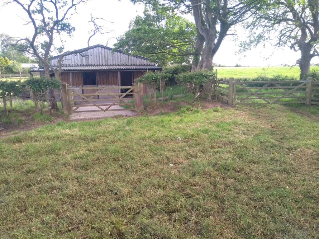 5 bedroom farm house for sale in Carrs Green, Inskip, Preston, PR4