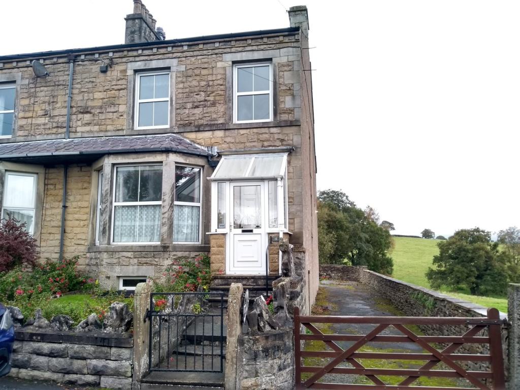 3 bedroom semidetached house for sale in Butts Lane, Bentham