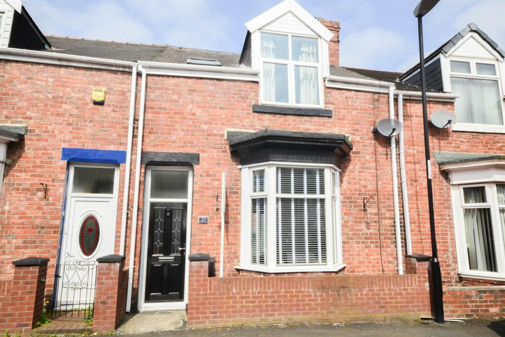 3 bedroom terraced house for sale in Violet Street, South Hylton, SR4