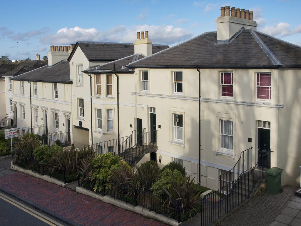 1 bedroom flat for rent in Garden Road, Tunbridge Wells, TN1