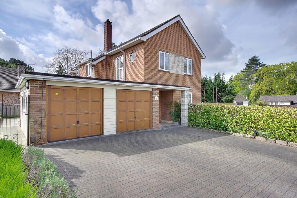 Main image of property: Parkway Drive, Bournemouth