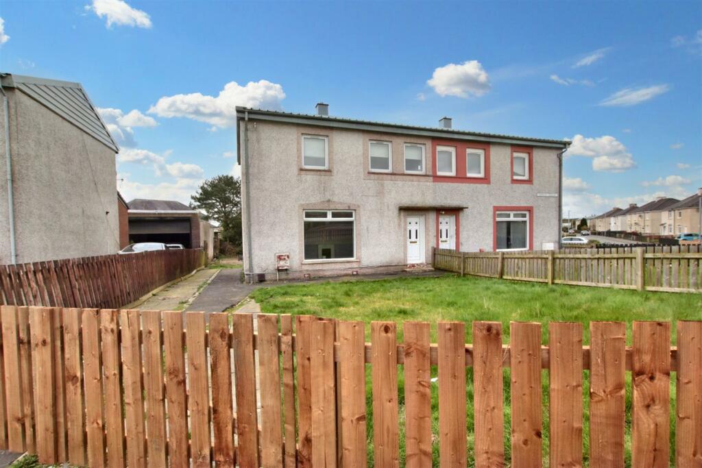 3 bedroom house for sale in St. Catherines Crescent, Shotts, ML7