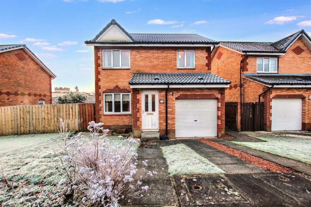 3 bedroom detached house