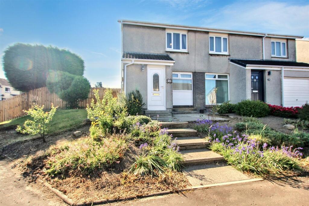 2 bedroom semi-detached house