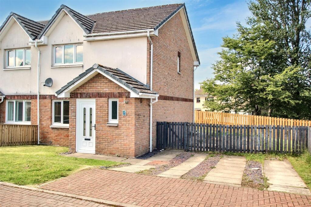 3 bedroom semi-detached house