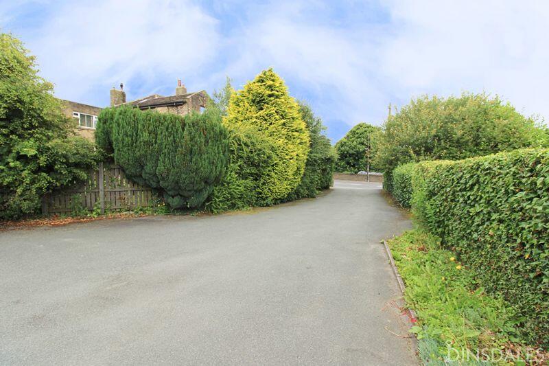 Additional property image - Highgate Road, Queensbury, Bradford, BD13 1DJ