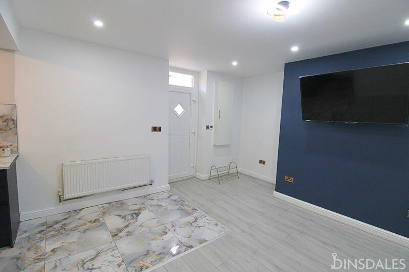Additional property image - Kirkburn Place, Lidget Green, Bradford, BD7 2BZ