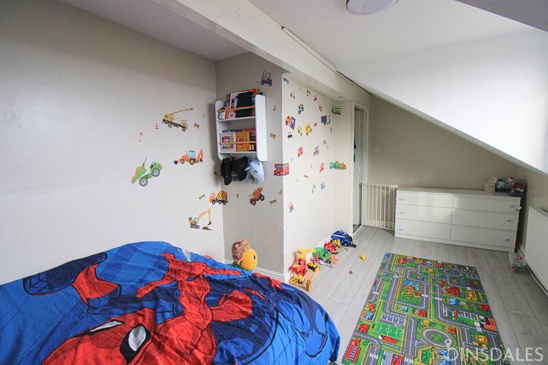Additional property image - Kirkburn Place, Lidget Green, Bradford, BD7 2BZ