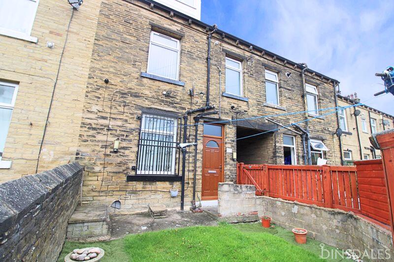 Main image of property: West Park Road, Girlington, Bradford, BD8 9SJ