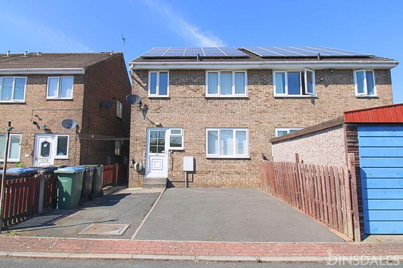 Main image of property: Thornton Old Road, Fairweather Green, Bradford, BD8 0HT