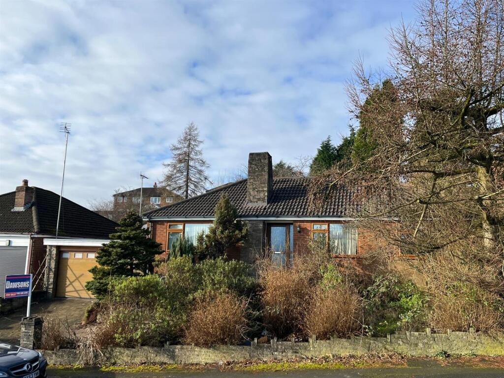 Main image of property: Kingsley Close, Ashton-Under-Lyne