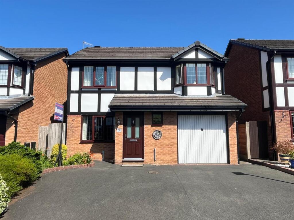 Main image of property: Moorgate Road, Carrbrook, Stalybridge