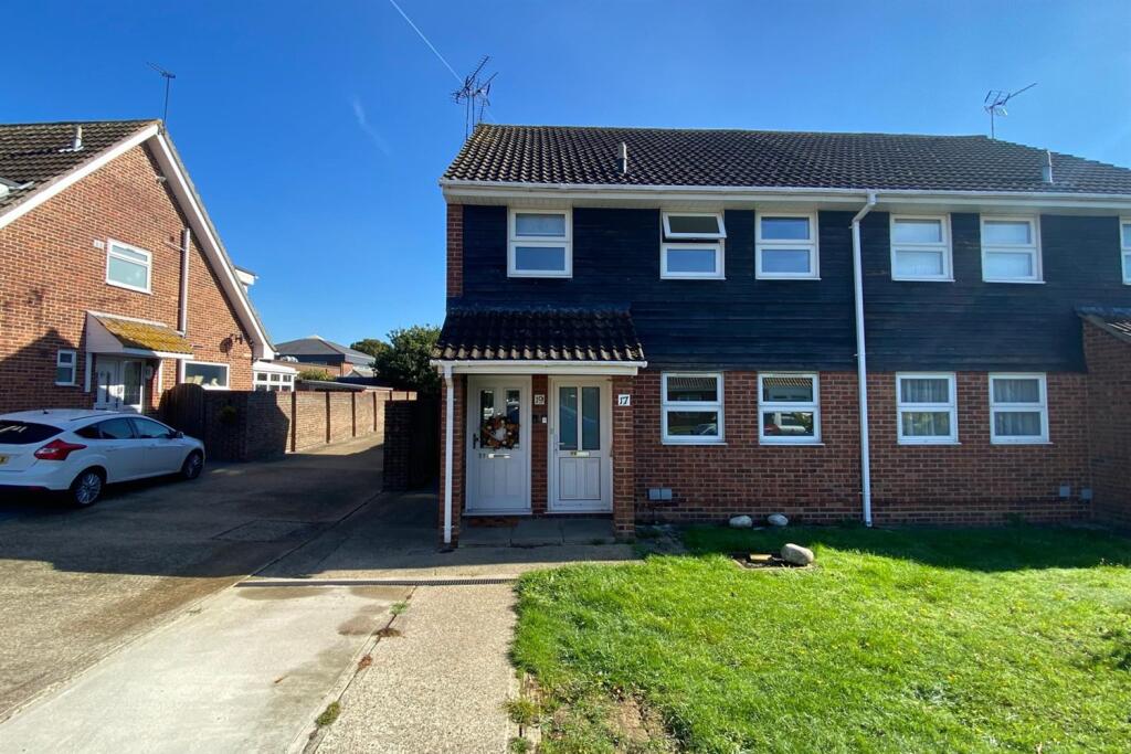 Main image of property: 1 bedroom 1st Floor Flat in Benfleet