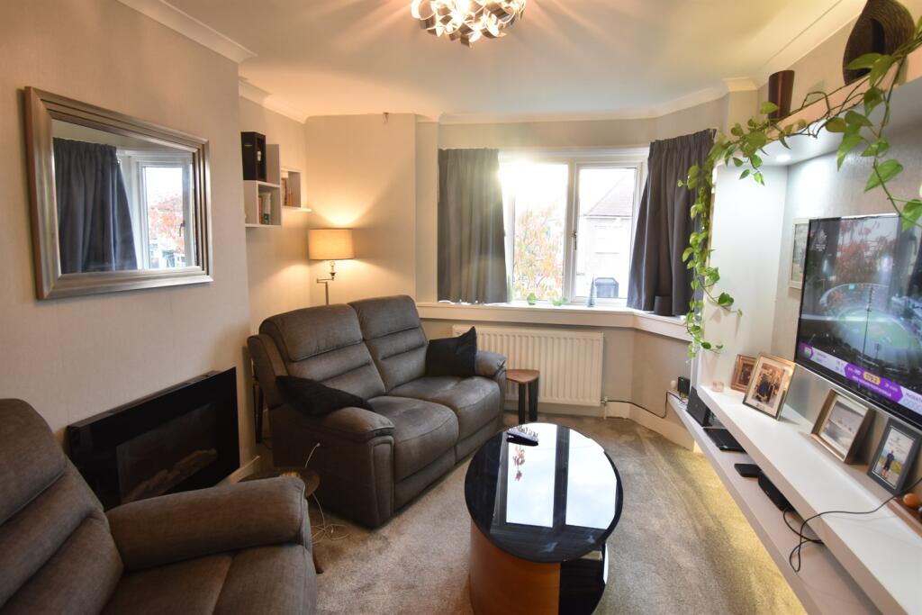 Main image of property: Ely Road, SS2