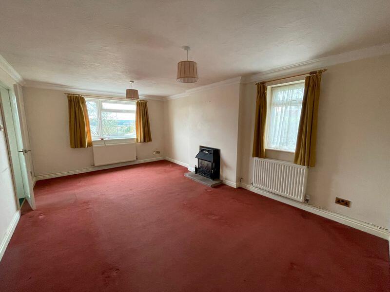 2 bedroom detached bungalow for sale in Victoria Street, Cinderford, GL14