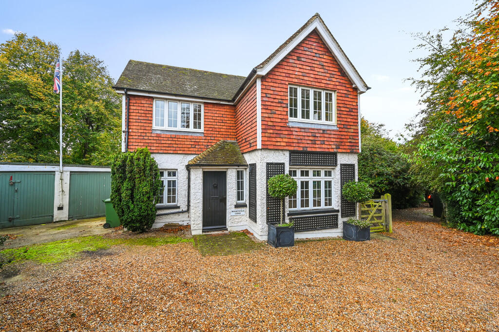 Main image of property: Mountsfield Lodge, Rye Hill, Rye TN31 7NH