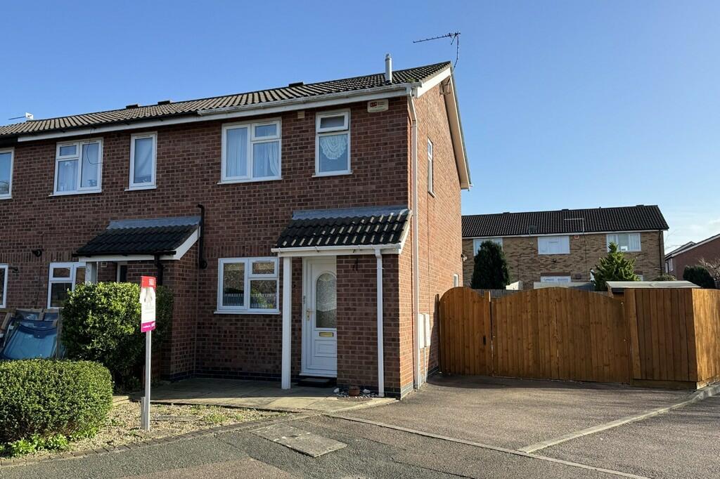 2 bedroom semidetached house for sale in Convent Close, Melton Mowbray