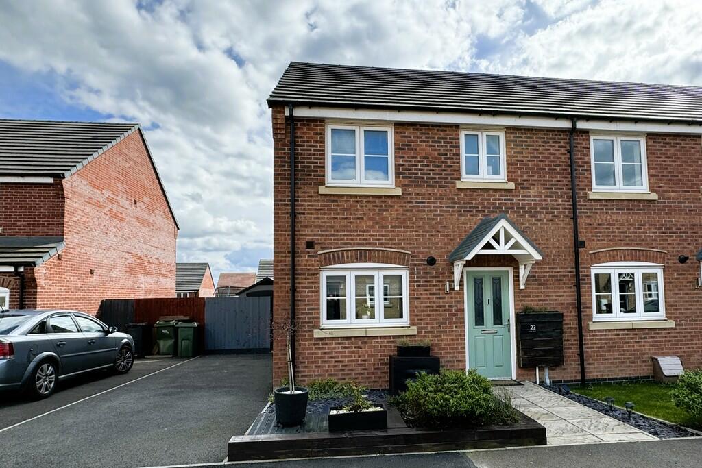 3 bedroom end of terrace house for sale in Leah Way, Asfordby, LE14