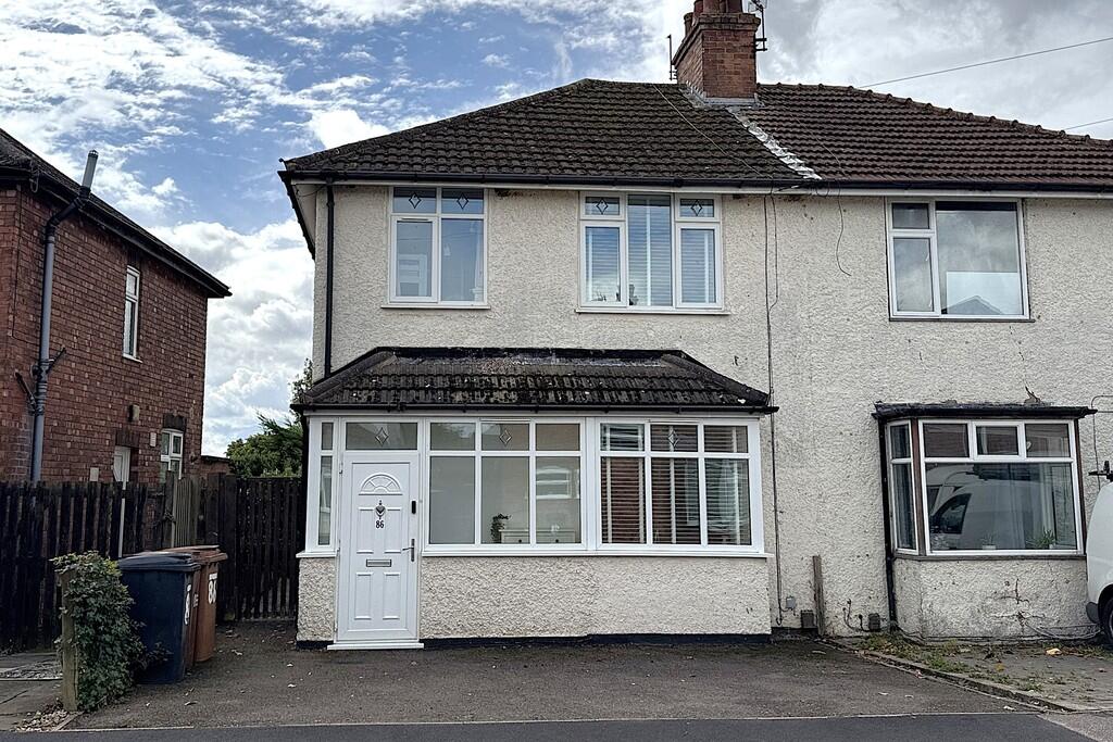 3 bedroom semi-detached house
