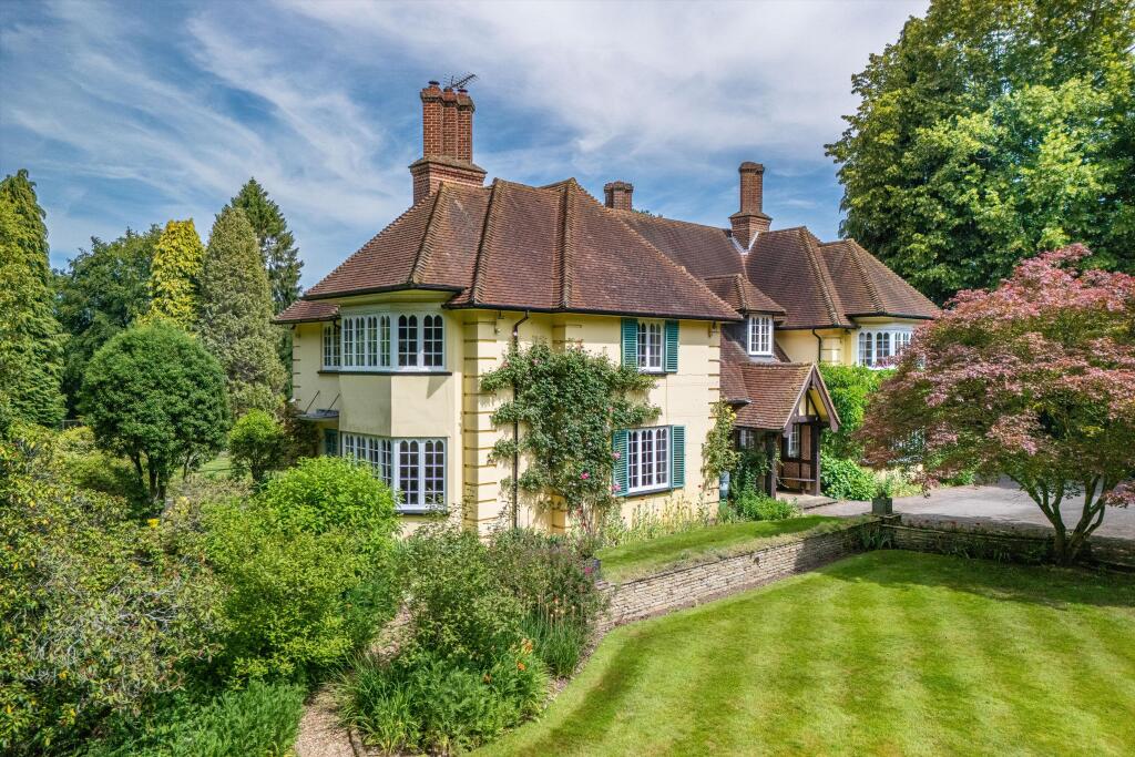 Main image of property: Chipperfield, Herts, WD4