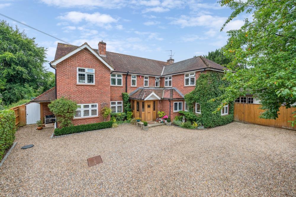 Main image of property: Pinkneys Drive, Maidenhead, Berkshire, SL6