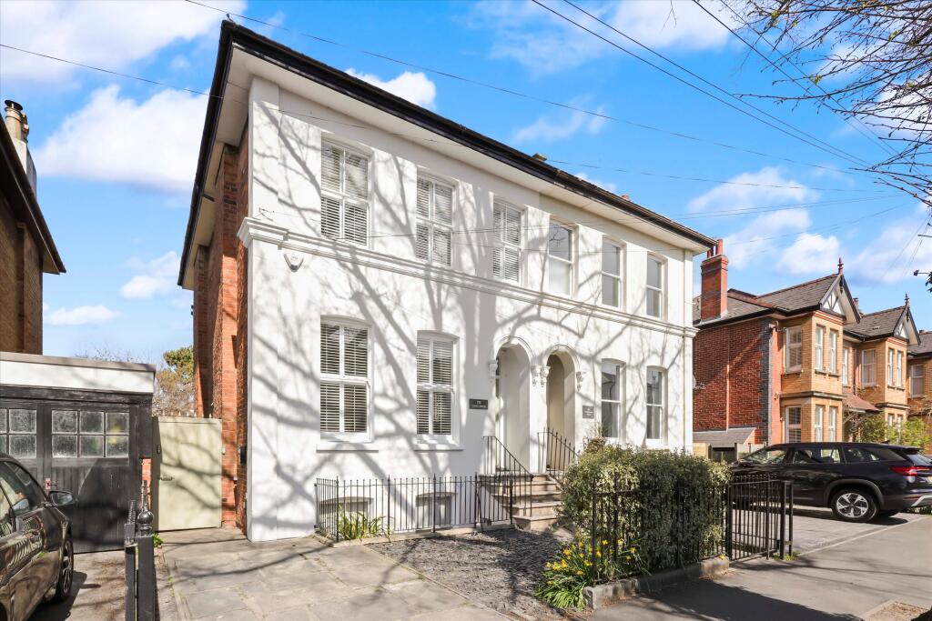 Main image of property: Hewlett Road, Cheltenham, Gloucestershire, GL52