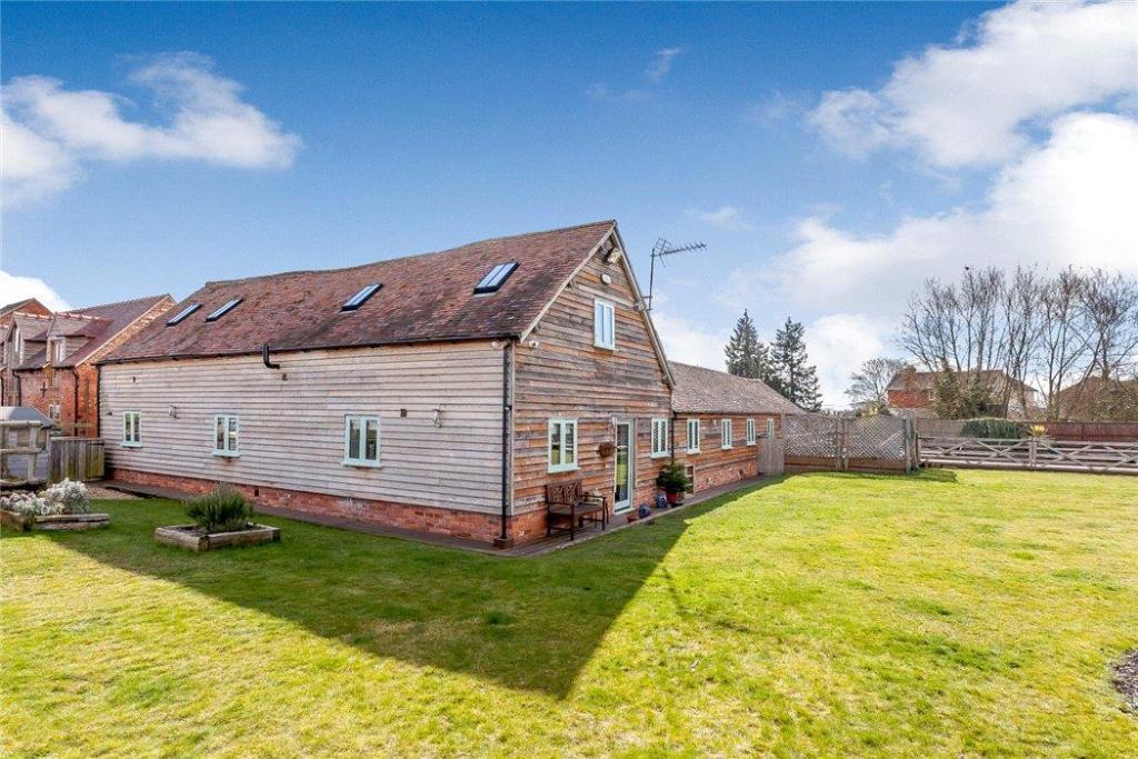 5 bedroom detached house for sale in Sandhurst Lane, Twigworth