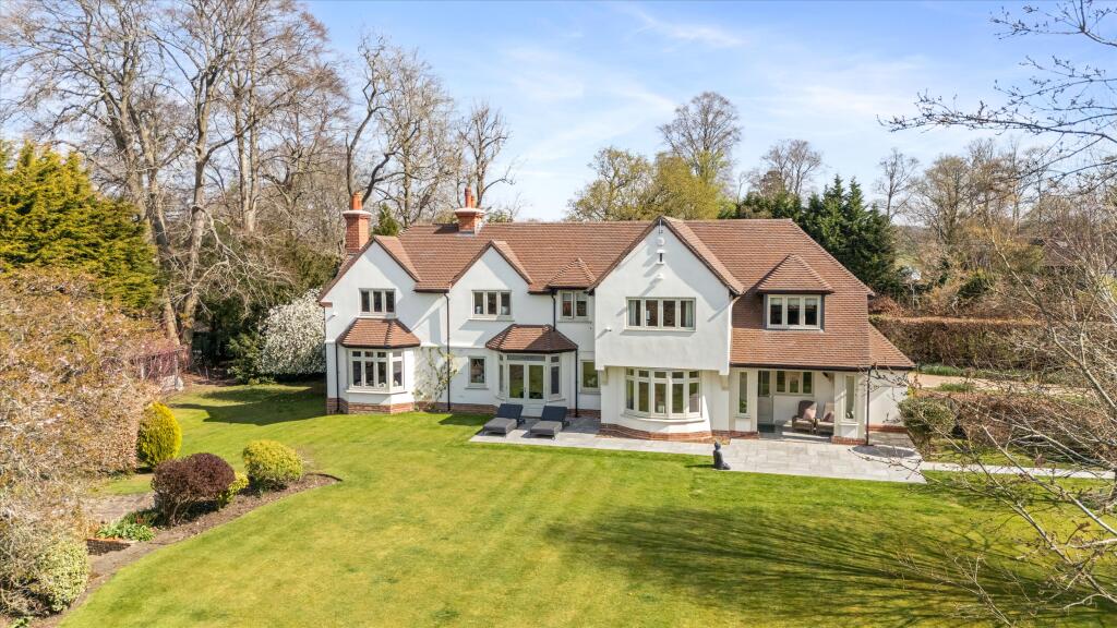 Main image of property: Tyrrells Wood, Leatherhead, Surrey, KT22