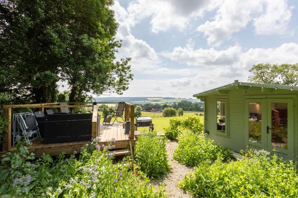 3 bedroom cottage for sale in Carmel Cottage, West End