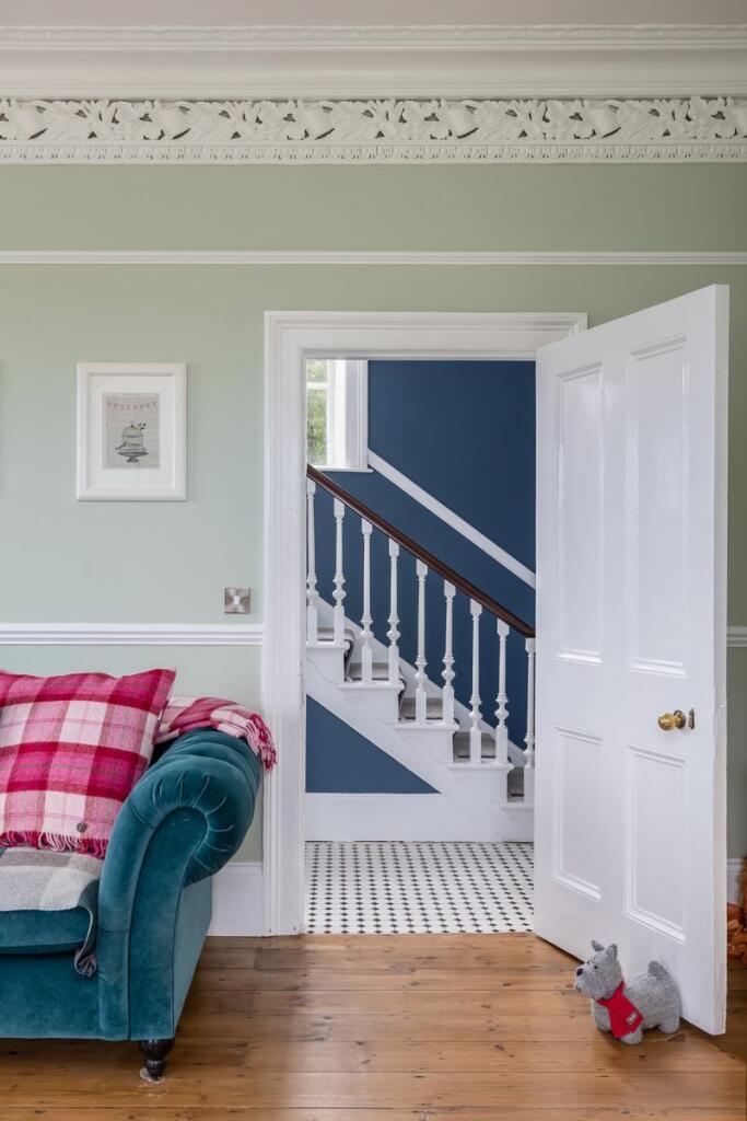 6 bedroom detached house for sale in Aislaby, Whitby, YO21