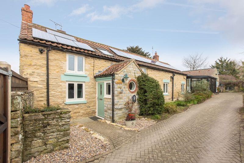 Main image of property: 92 Main Street, Ebberston