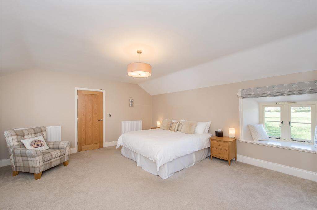 4 bedroom barn conversion for sale in Back Lane, Weeton, Leeds, North