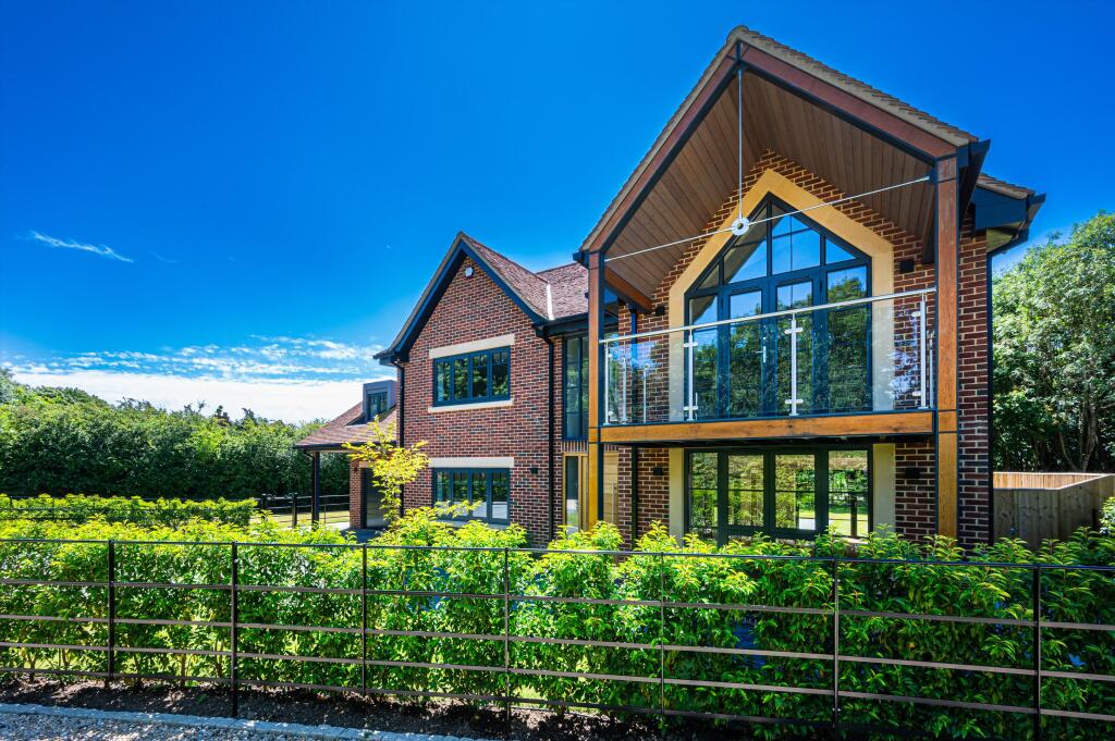Main image of property: Greys Green, Rotherfield Greys, Henley-on-Thames, Oxfordshire, RG9