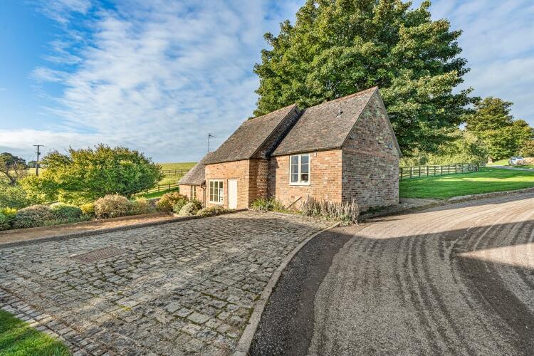 Main image of property: Brill