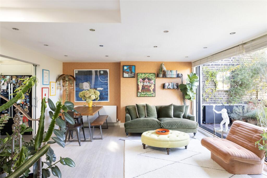 Main image of property: Sinclair Gardens, London, W14