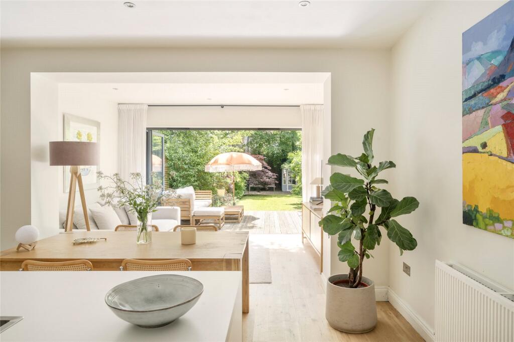 Main image of property: Brondesbury Road, London, NW6