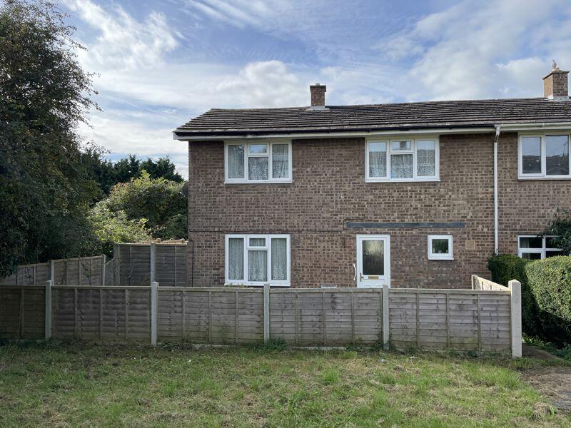 3 bedroom end of terrace house for sale in Swanmore, SO32