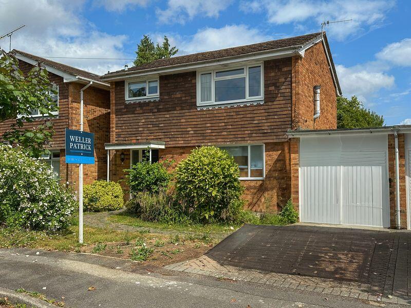 Main image of property: Malvern Close, Bishops Waltham 