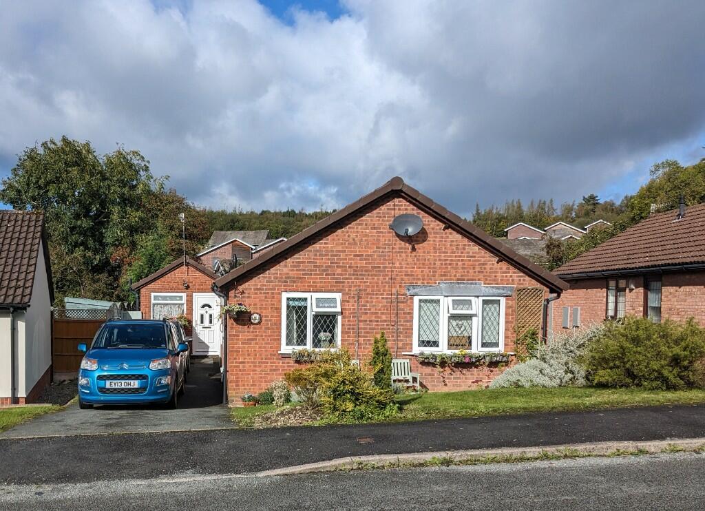 Main image of property: 111 Brookfield Road, Welshpool, Powys, Mid Wales, SY21 7TG