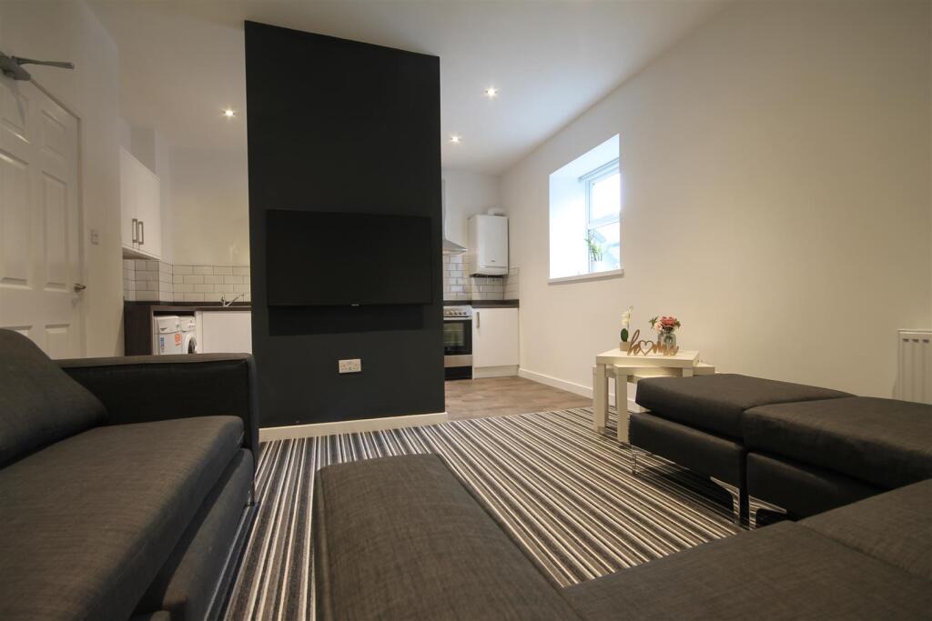 Main image of property: Westgate Road, Newcastle Upon Tyne