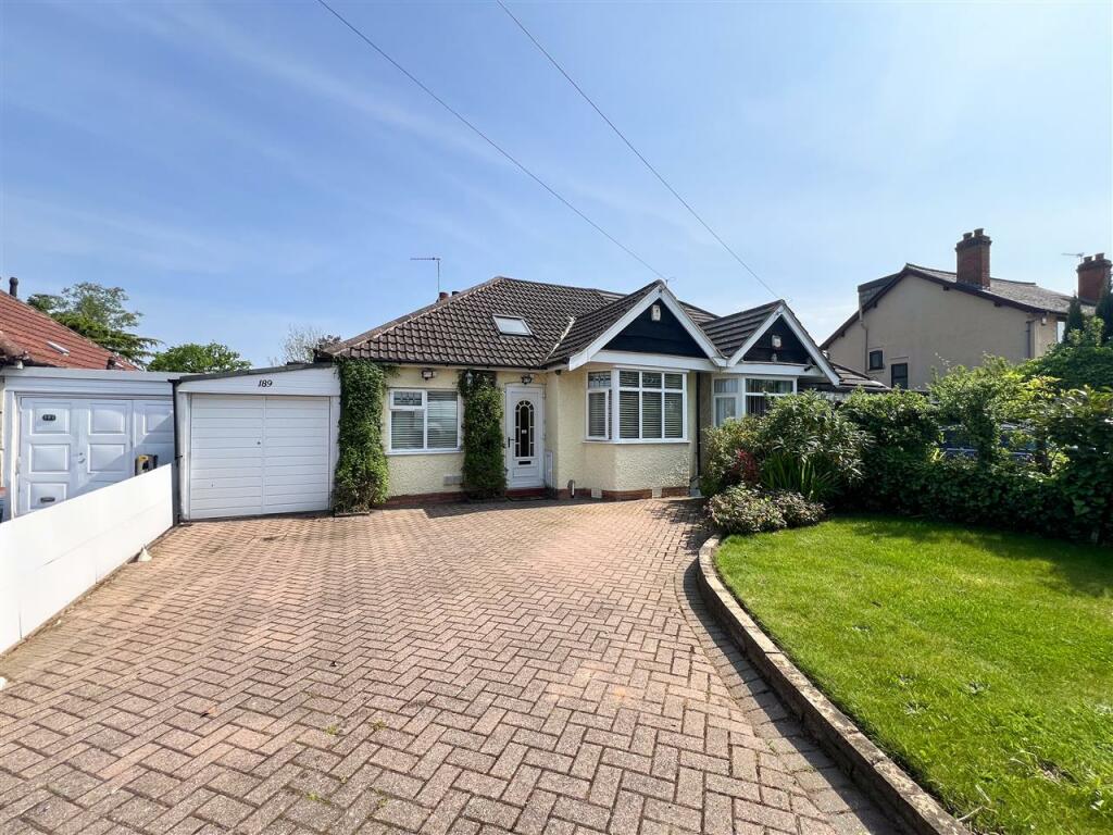 2 bedroom bungalow for sale in Elmdon Lane, Birmingham, B37