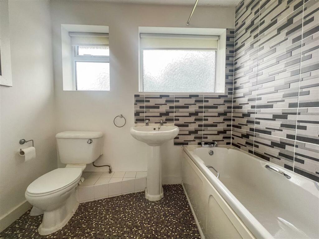 Additional property image - Tile Cross Road, Birmingham