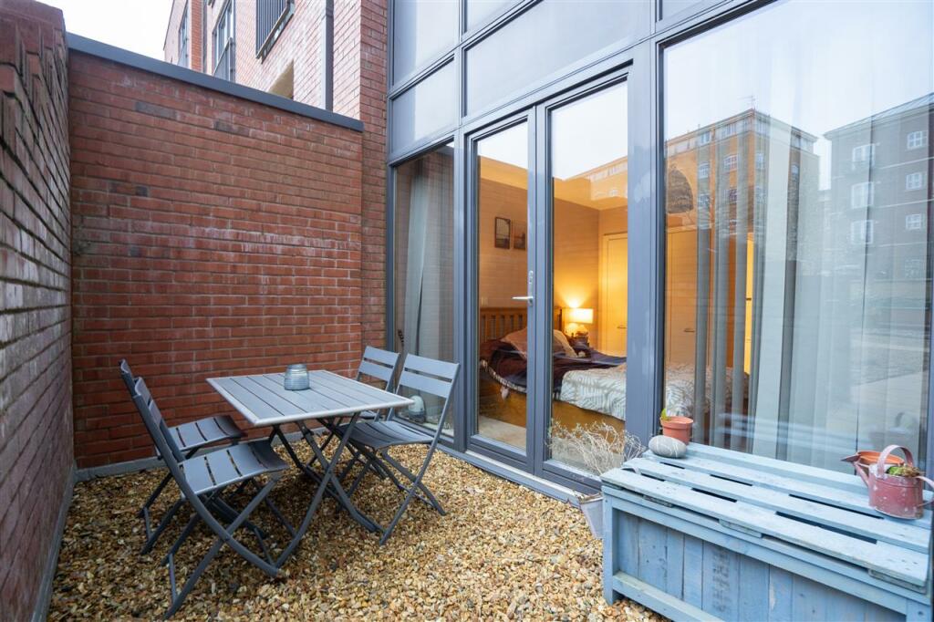Additional property image - Cornwood House, 16 Hutchings, Solihull