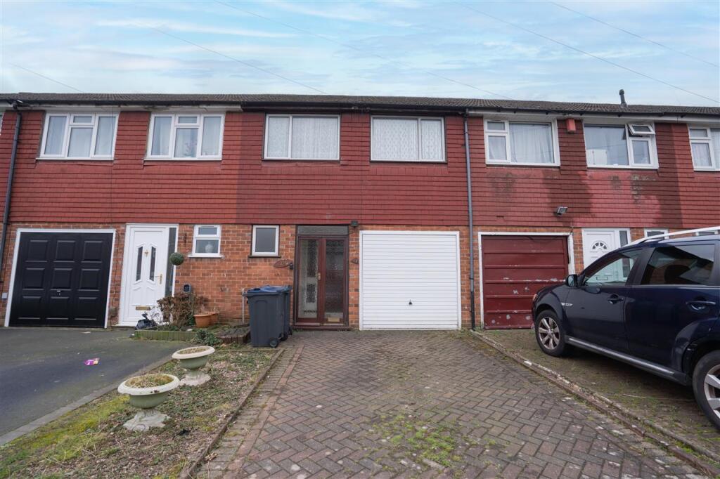 Main image of property: Ferndown Close, Birmingham