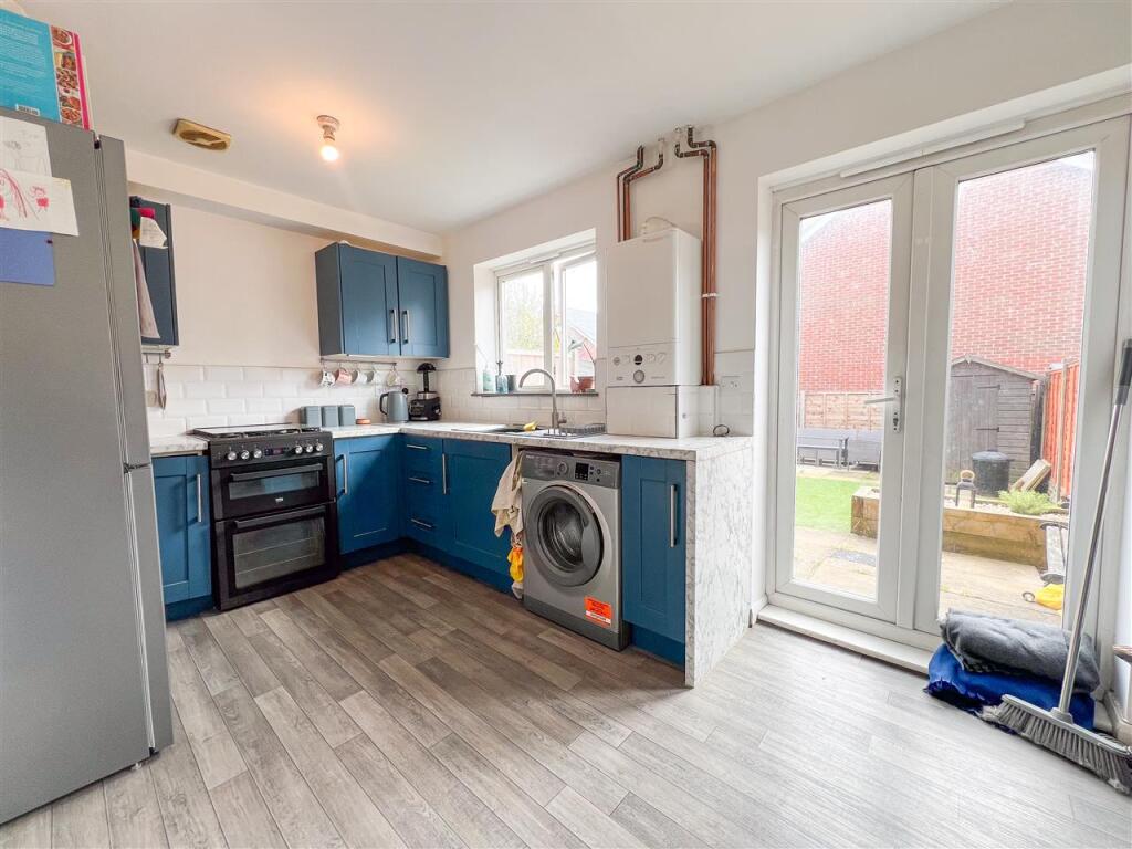 Additional property image - Vine Lane, Birmingham