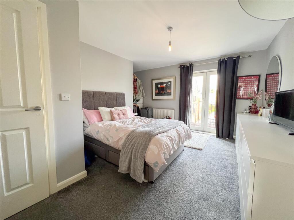 Additional property image - Vine Lane, Birmingham