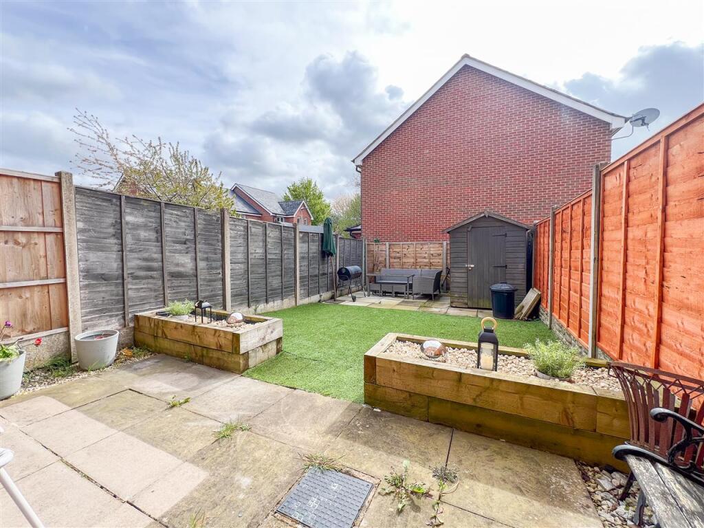 Additional property image - Vine Lane, Birmingham