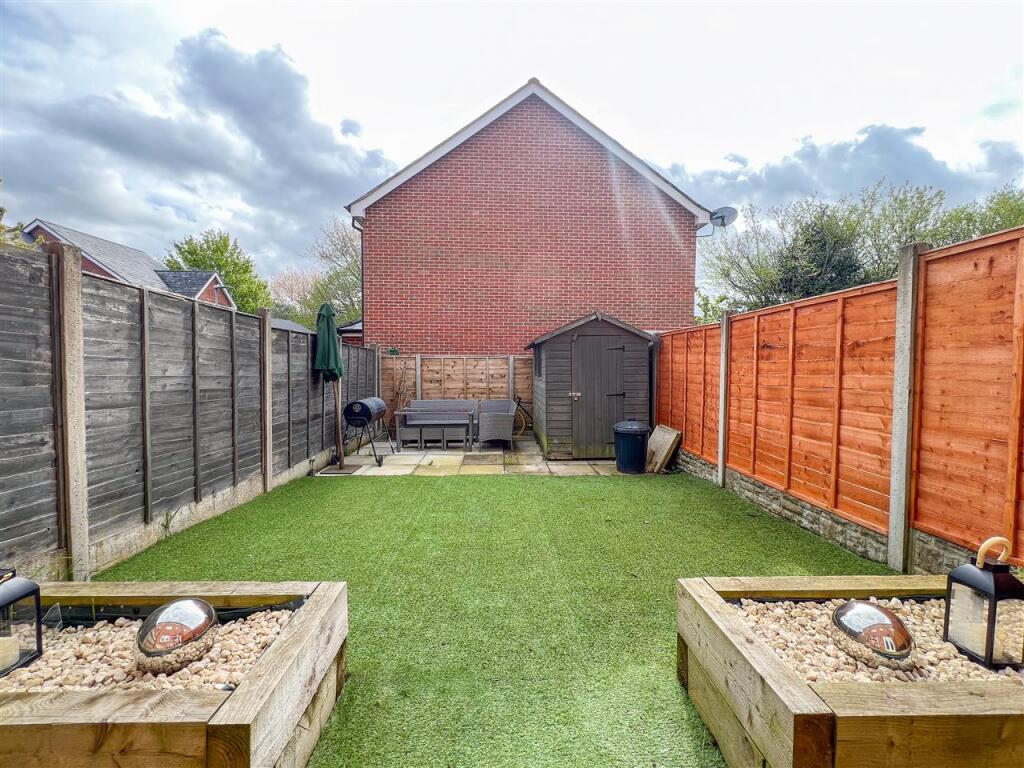 Additional property image - Vine Lane, Birmingham