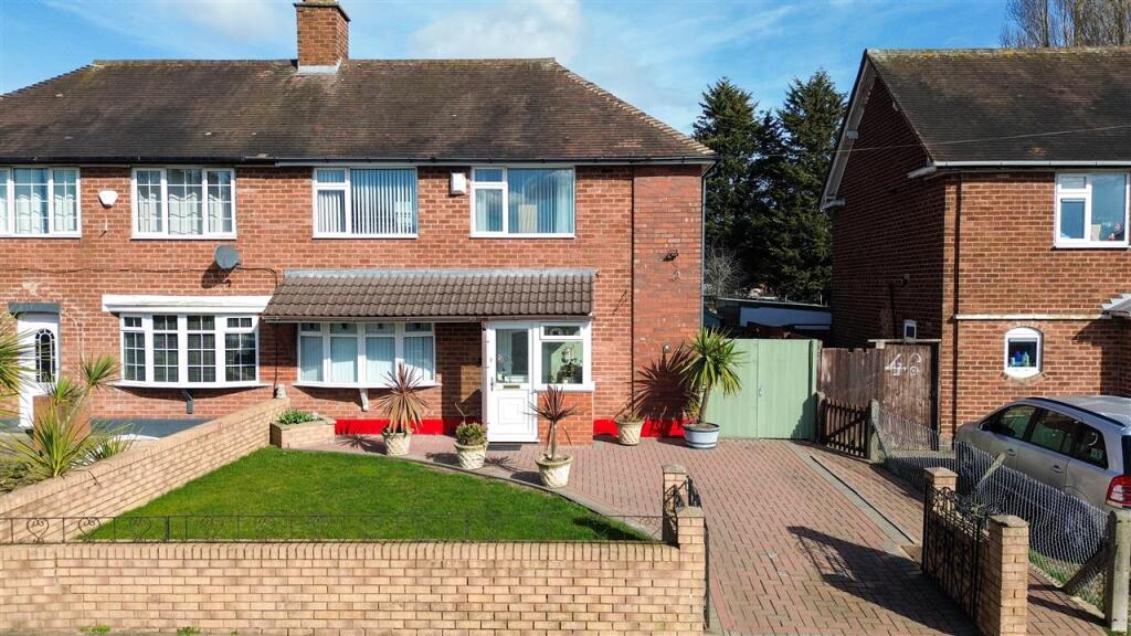Main image of property: Hengham Road, Birmingham