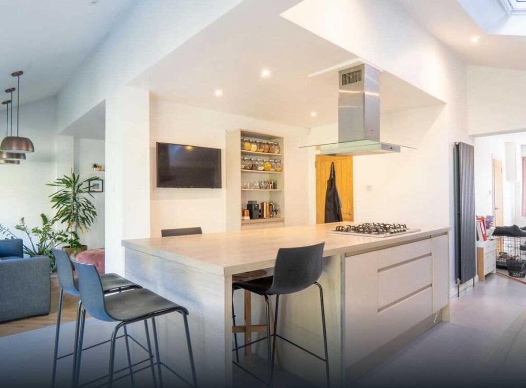 Main image of property: Stratford Road, Hall Green, Birmingham